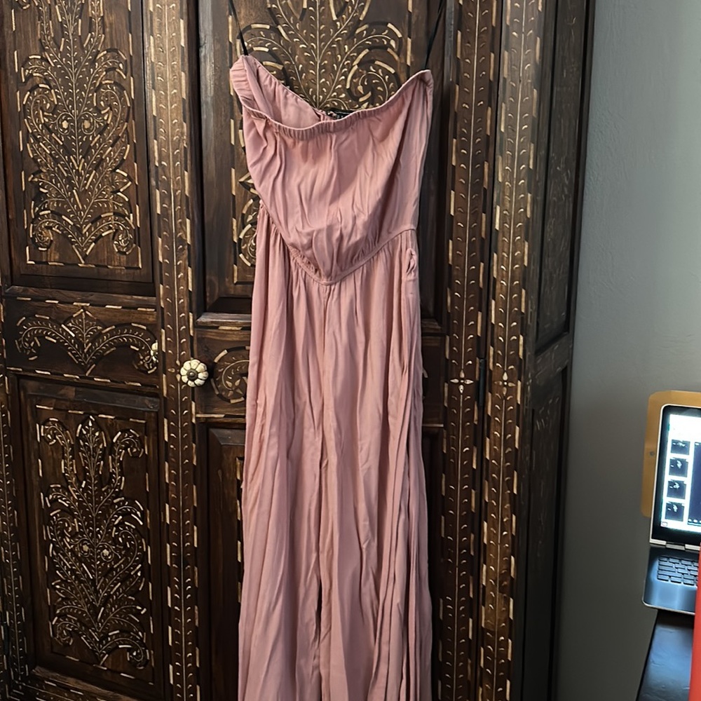 Pink jumpsuit - Picture 2 of 3